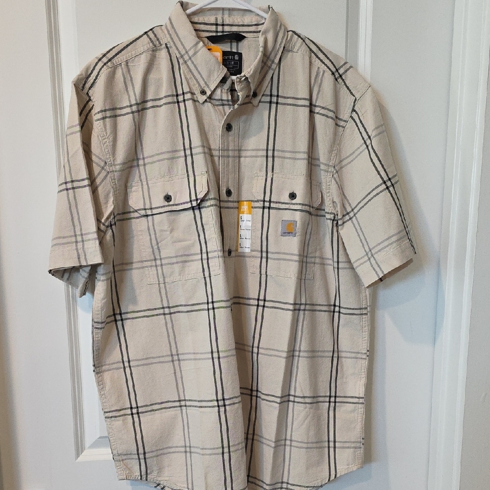 *Brand New* Carhartt Men's Tan Plaid Button Down Shirt (Loose Fit Short-Sleeve)